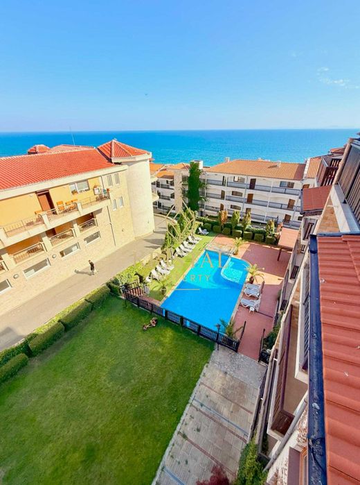 Продава се Двустаен апартамент в Свети Влас - 55 кв.м за 1564 €/кв.м - Снимка #11