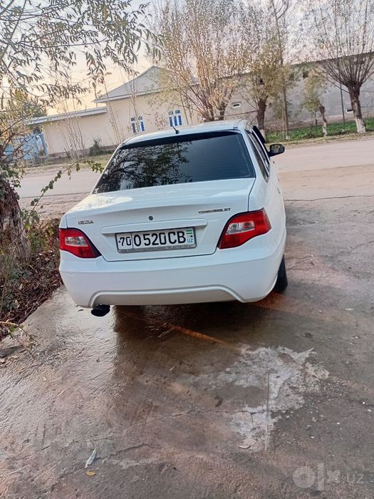 Nexia 2 sonc sotiladi