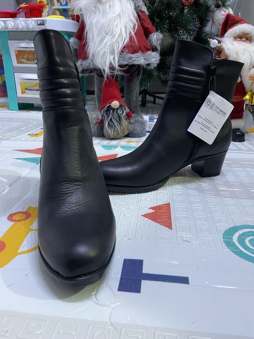 Зимни дамски боти