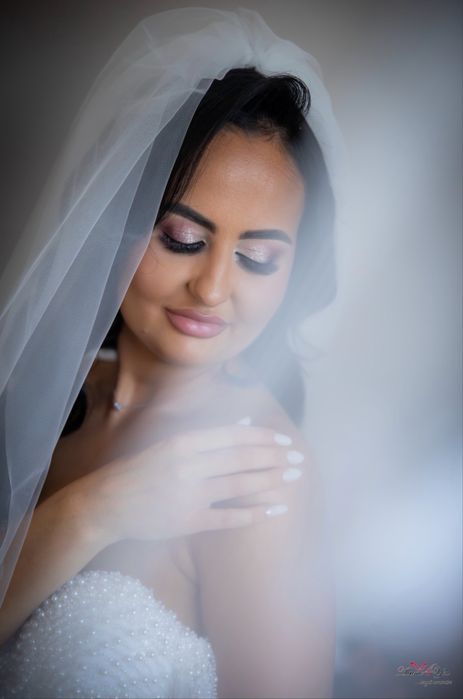 Vand rochie de mireasa