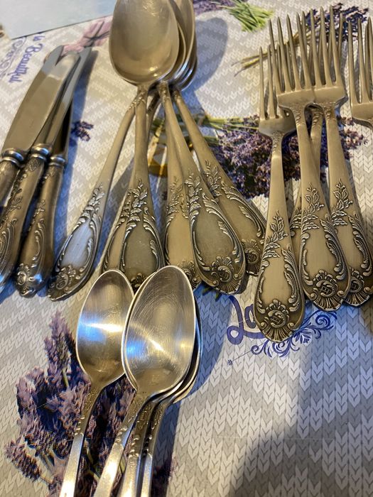 Tacamuri argintate  24 piese