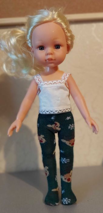 Дрехи за кукла Паола Рейна