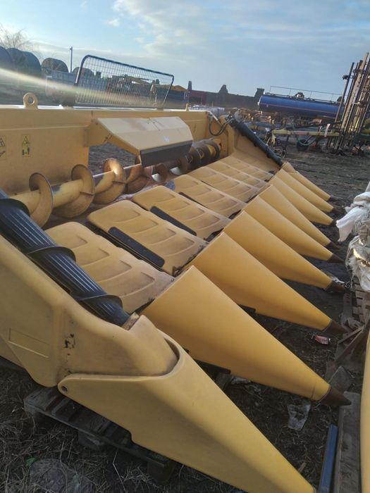Combină New Holland CR9.90