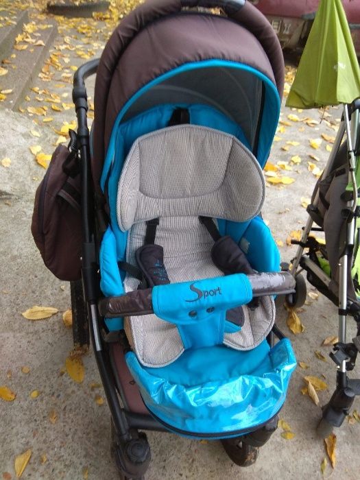 Продава детска количка zippy sport tutis 3 в 1