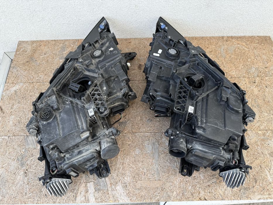 SET Far stanga dreapta VW Arteon Full LED Original Europa