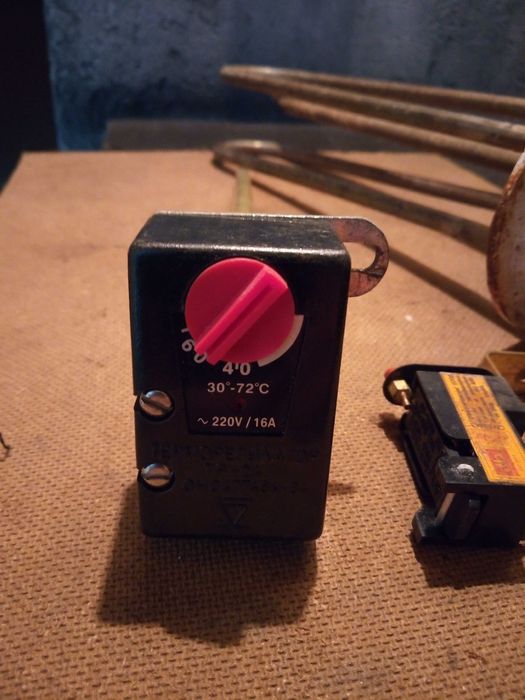 Терморегулатор, Защита, Нагревател.