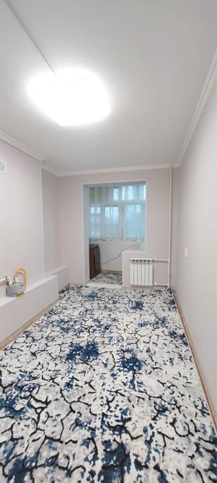Согдианада 4 - роддом яқинида 2 хонали уй, 4 -қават(5 қаватли уйда).