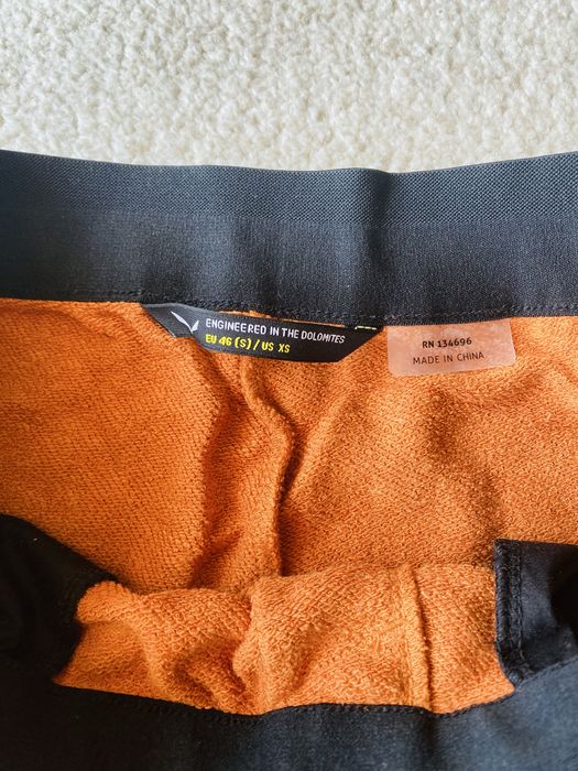 Pantaloni scurti, Salewa, masura 46