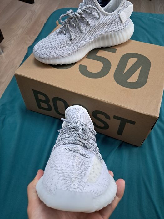 Yeezy boost 350 marimea 43