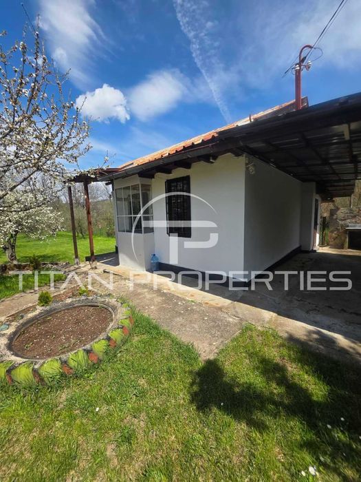 Къща за продажба в с.Друган