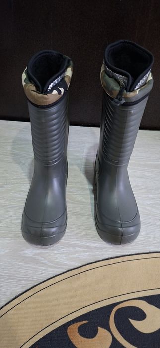 Продам сапоги теплые охота рыбалка новые