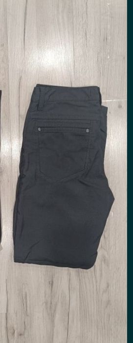 Продам мужские джинсы