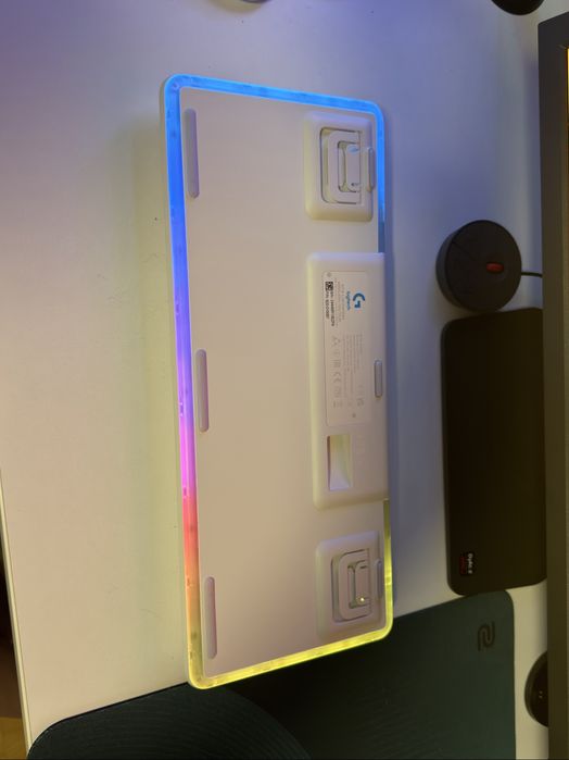 Logitech G715 TKL  Brown