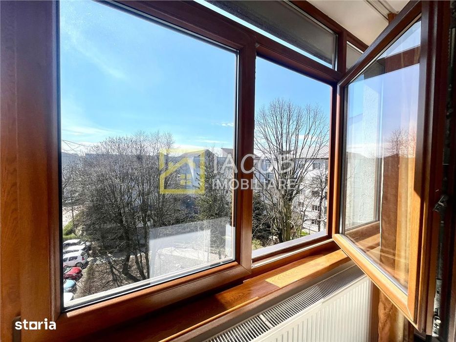Apartament 3 camere decomandate, strada Martir Horia, Bacau