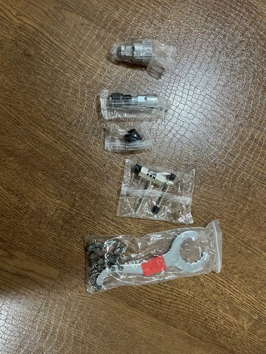 Продам комплект для ремонта велосипеда