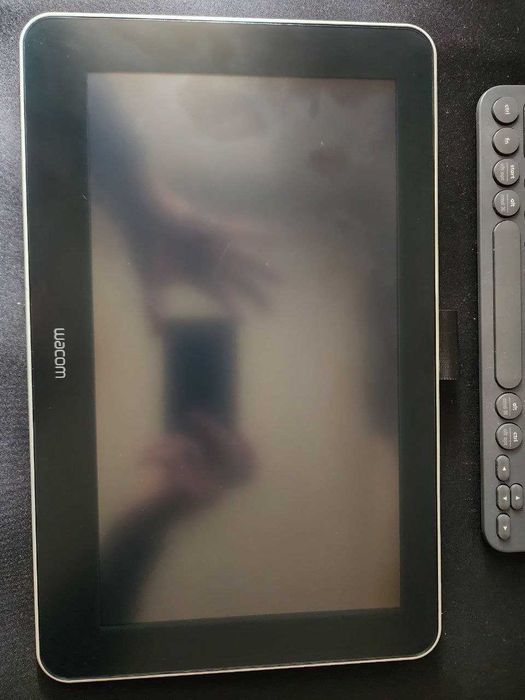 Wacom one Creative Pen Display open box 13"