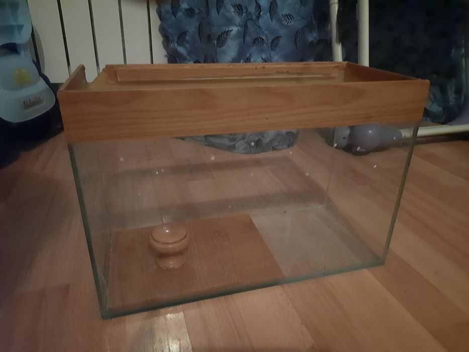 Продам аквариум .