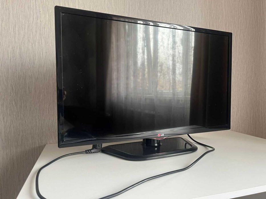 Продам телевизор LG в хорошем состоянии.