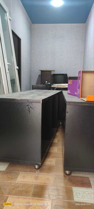 Столы, тумбы, барные стулья