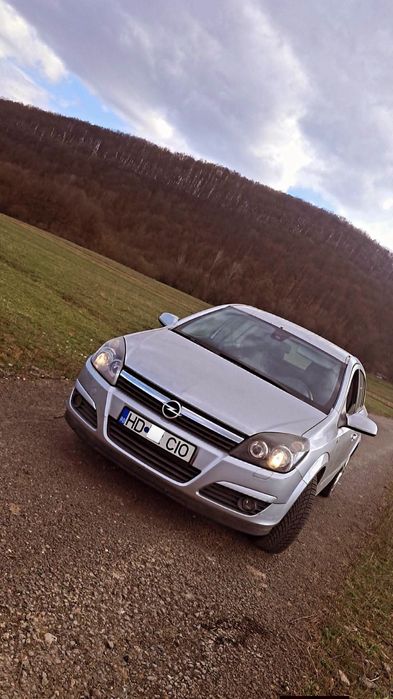 OPEL Astra 2004 — imagine 3