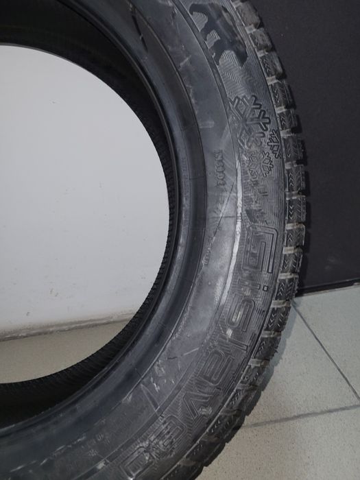 Продам шины новые
