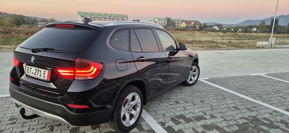 BMW X1 2015 — imagine 3