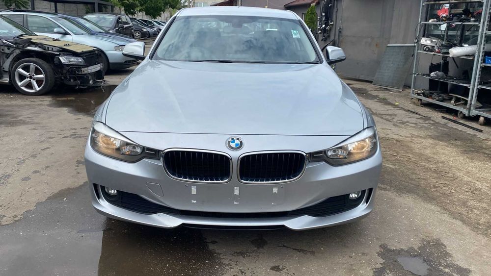 Dezmembrez BMW F30 2.0 D an 2013 cod motor N47
