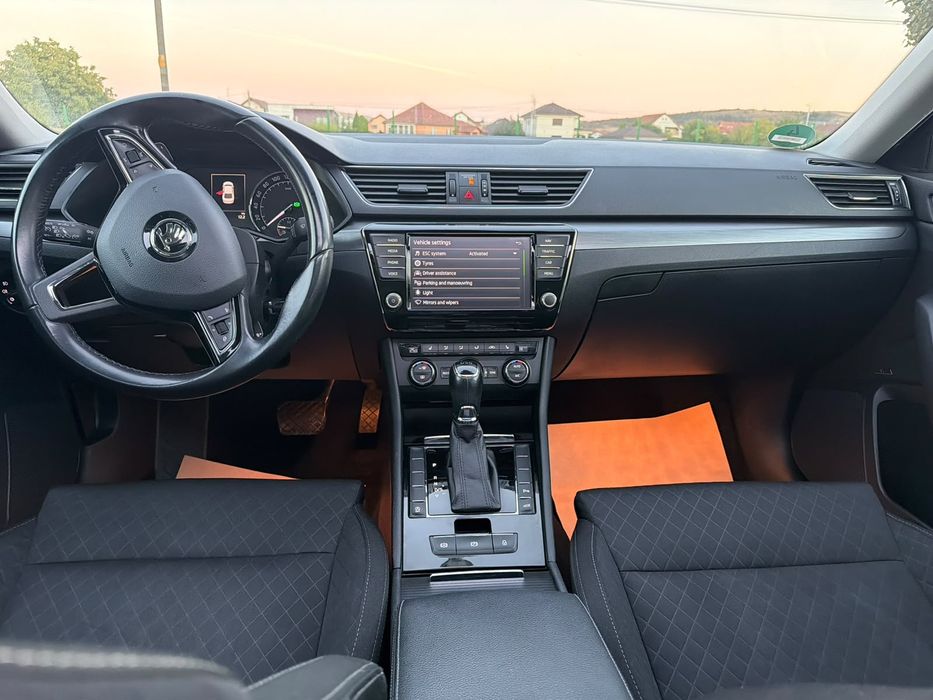 Skoda Superb sedan 2.0D