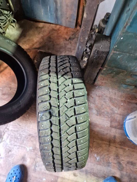 продам шины 205/60/16