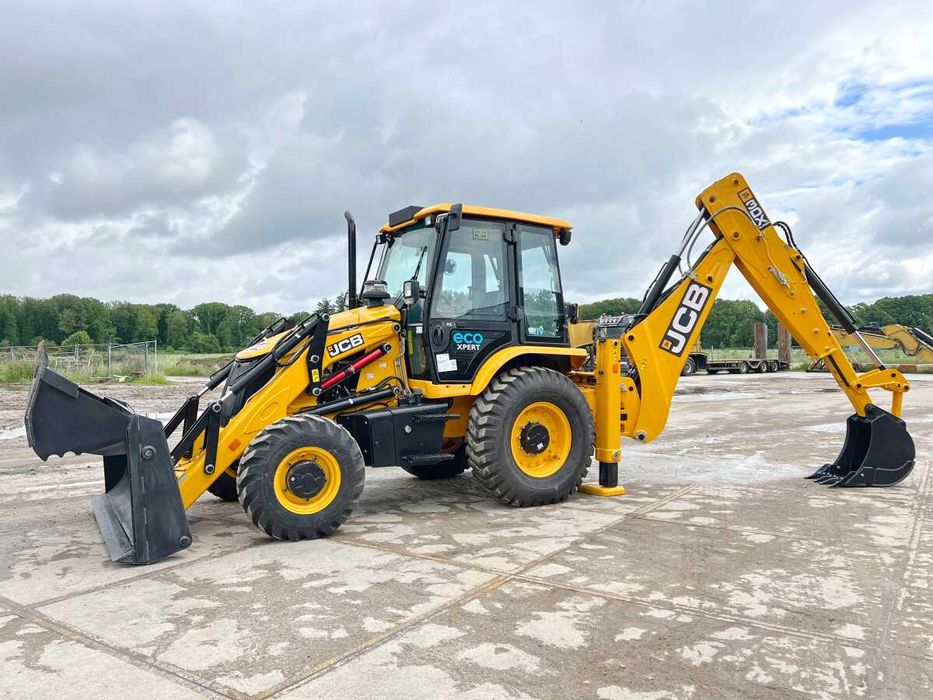 Buldoexcavator JCB 3DX – 7,5 T , brat telescopic , clima  – Nou