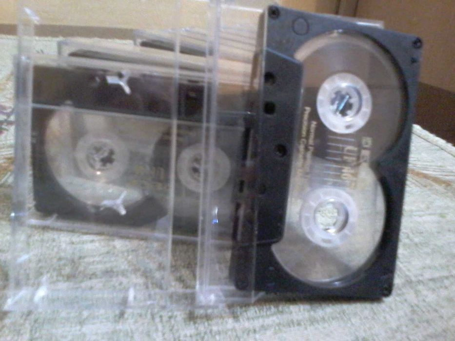 Аудио кассеты ,  новые  !