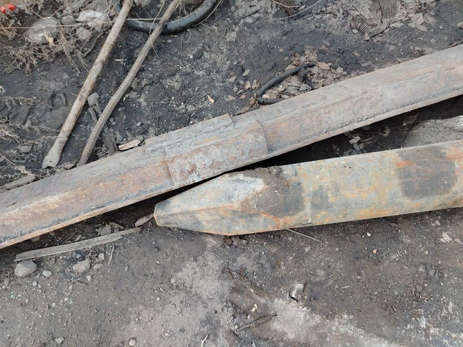 Продам гидромолот б/у (пика новая)