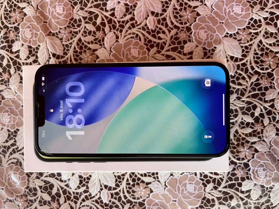 iPhone 14 Plus nou