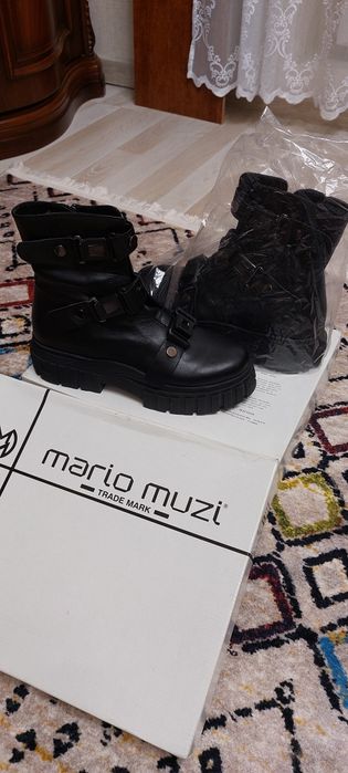 Новая сапоги 39 размер