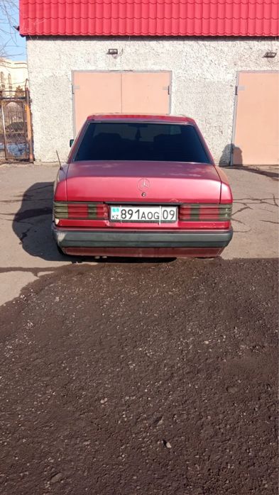 Мерседес 190 в Сортировке