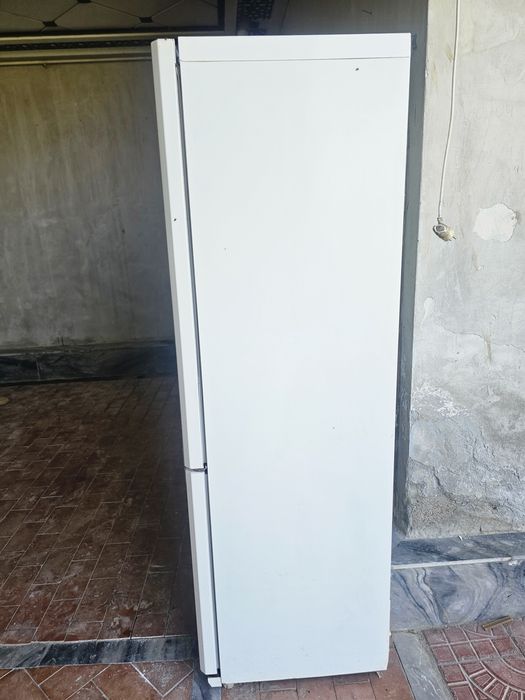 Холодильник  самсунг