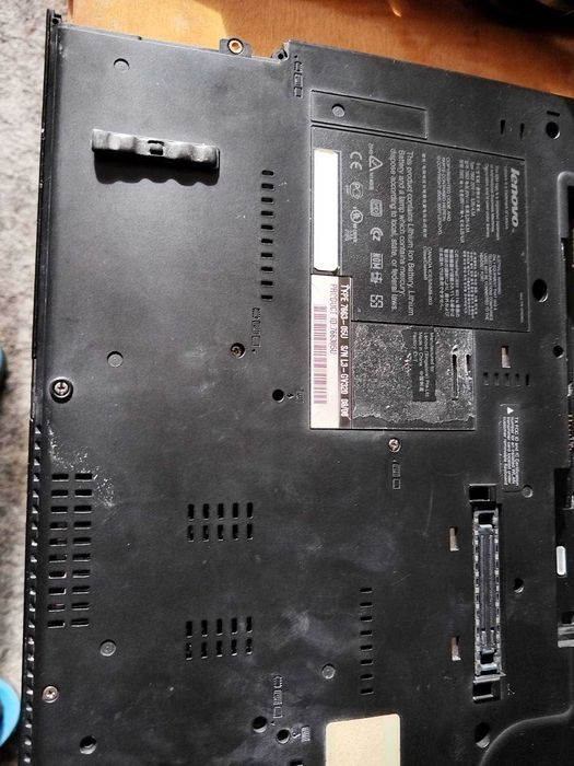 Лаптоп Lenovo ThinkPad T61 На части