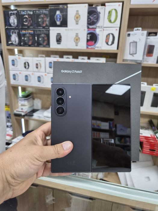 Samsung Z fold 7