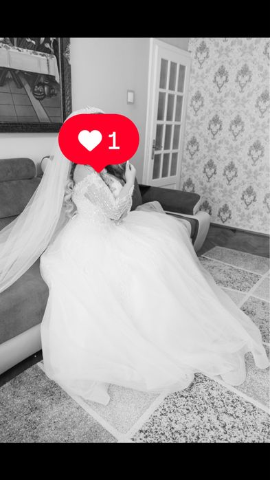 Rochie de mireasă(cerc și voal) + diademă cadou