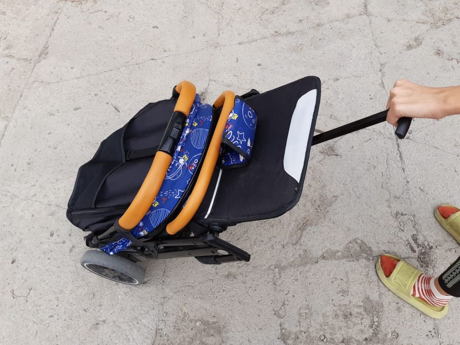 Продаю детский коляску