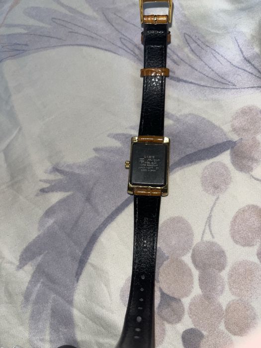 Часовник casio quartz