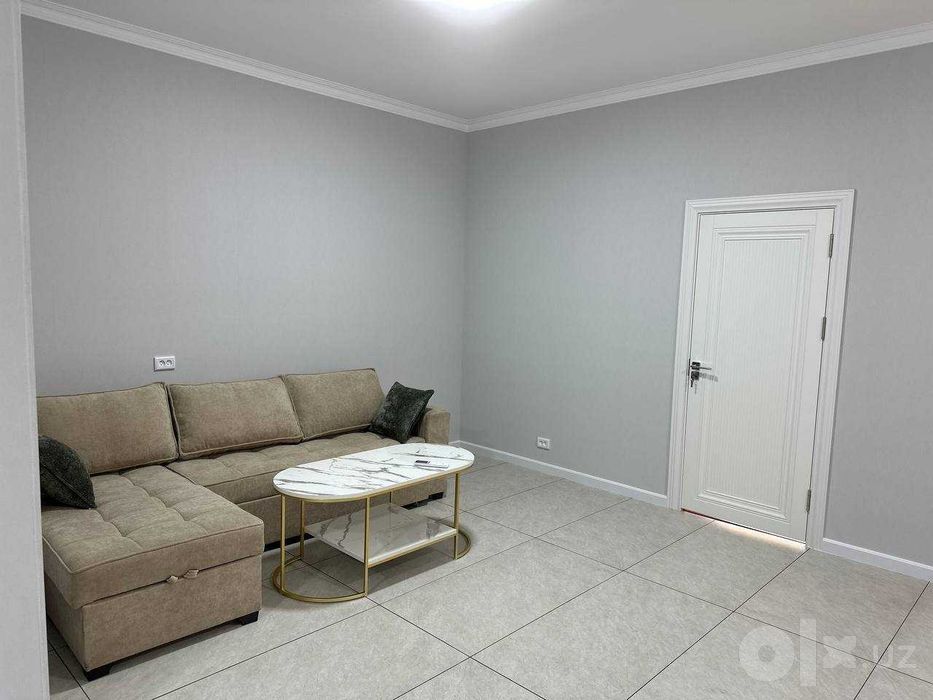 ЖК "Чарх Новза", 2х ком. 60 кв.м. с ремонтом, ор-н Шайхантахур РОВД