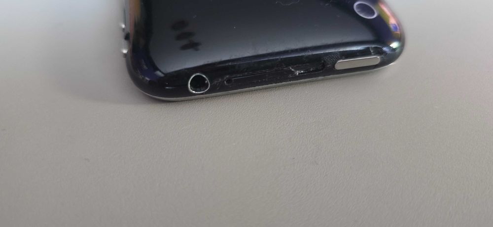iPhone 3GS 16GB модел A1303