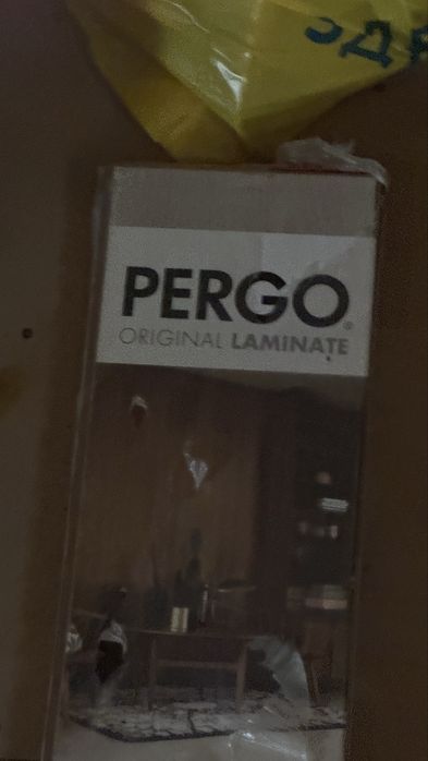 Ламинат Pergo 33 класс 8мм «Дуб Горный Аутентичный» (Новый)