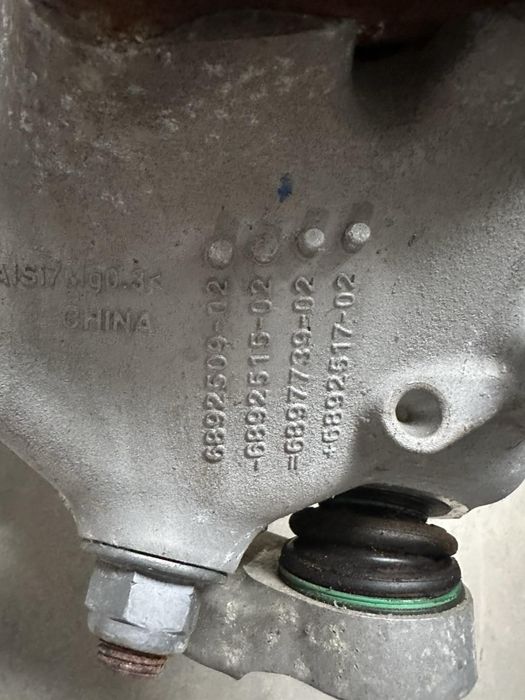 Bmw G26 комплект предно ляво окачване 6886253