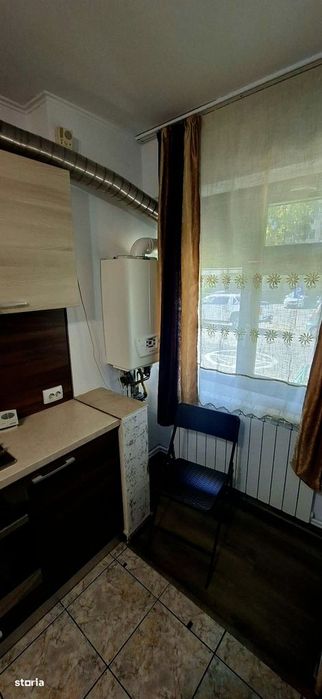 2 camere Tudor , Decomandat / Centrală , mobilat / utilat / PARCARE