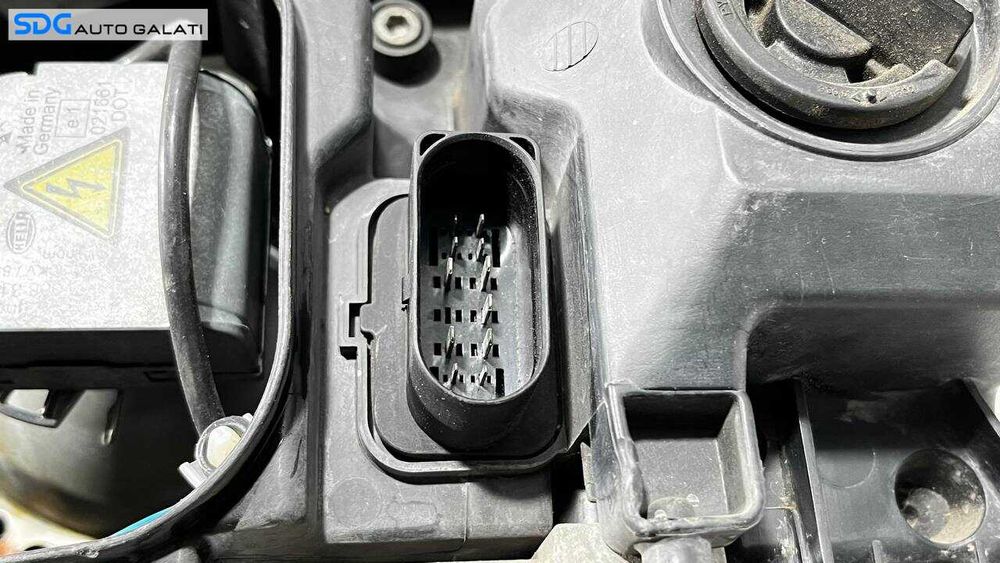 Far Dreapta Audi A6 C6 FaceLift 2004 - 2008 (urechi rupte) [L5975]