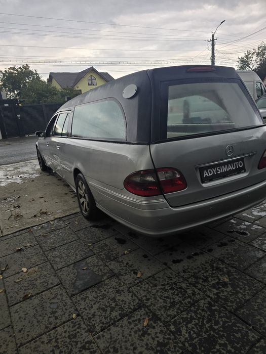 Mercedes w211 dric funerar  4 usi