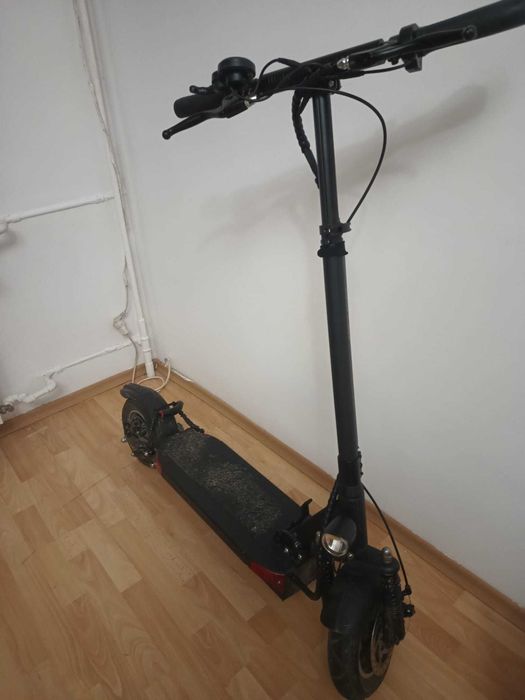 Trotineta Electrica Joyor Y6S Venom