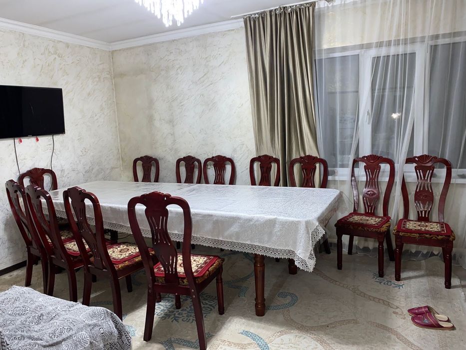 Продам стол со стульями